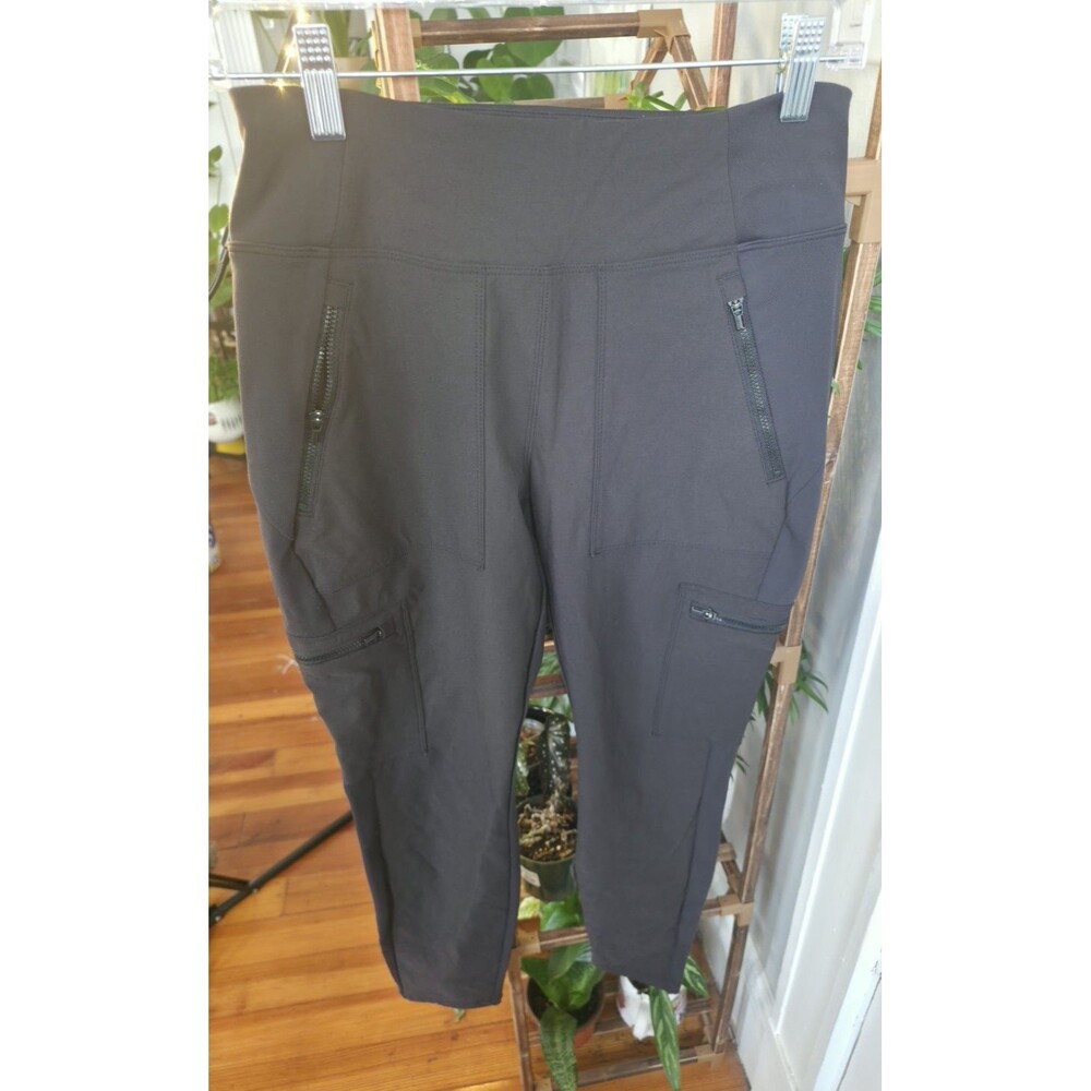 Athleta Black Women’s Petite 6P Cropped Pull-On Hiking Pants Zip Pockets